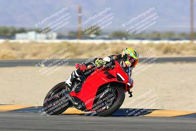 media/Jan-13-2024-SoCal Trackdays (Sat) [[9c032fe5aa]]/Turn 16 Set 2 (1120am)/